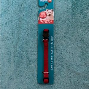 Red adjustable dog collar